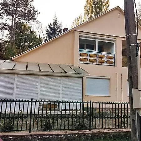 Διαμέρισμα All Season Apartman